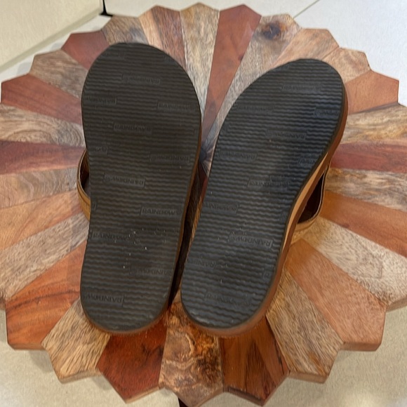 Rainbow Braidy Twist Flip flops women's size small (5.5 -6.5) - Picture 6 of 9